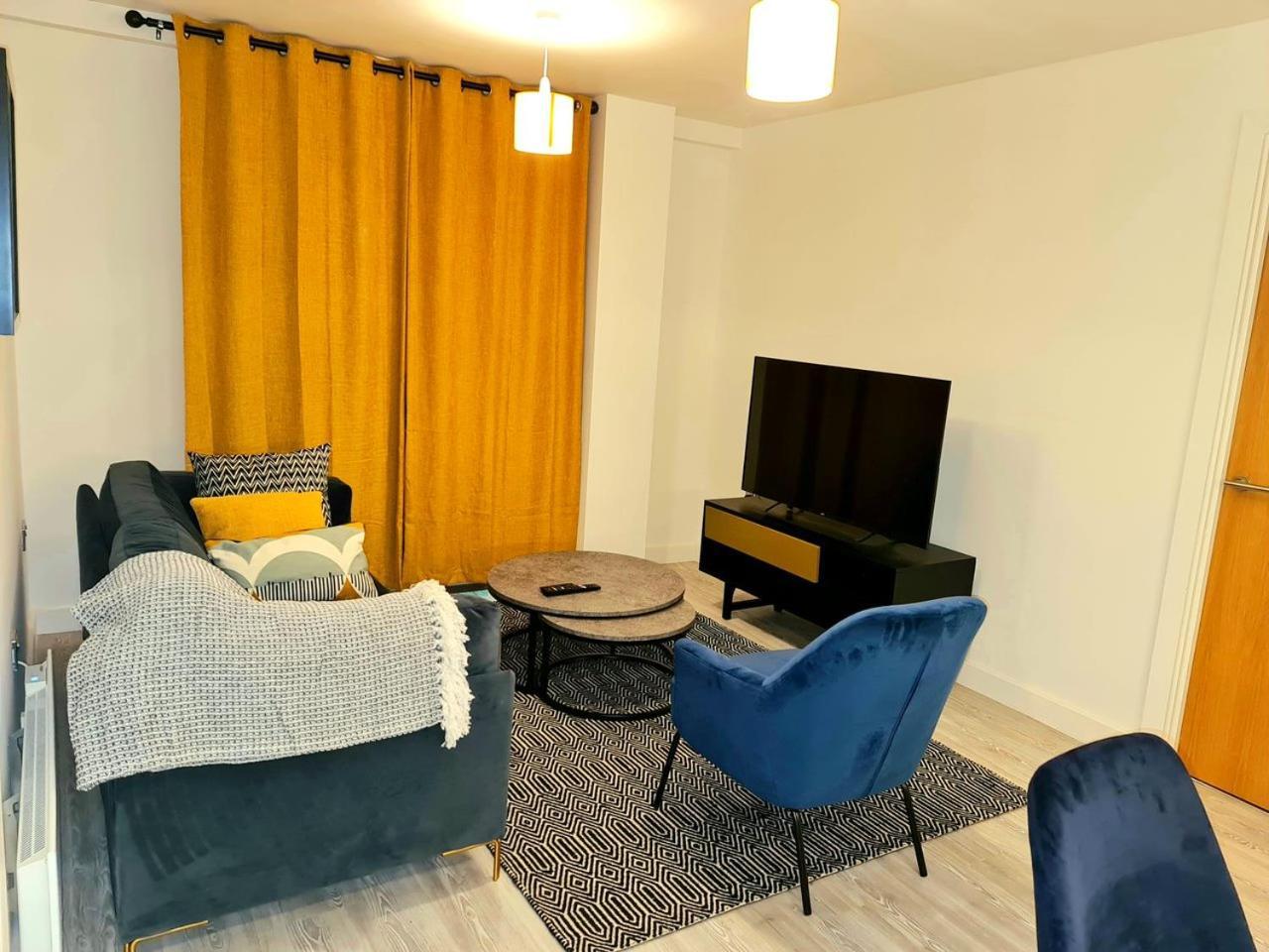 Exquisite Cosy 2-Bed Apartment In Salford Manchester Luaran gambar