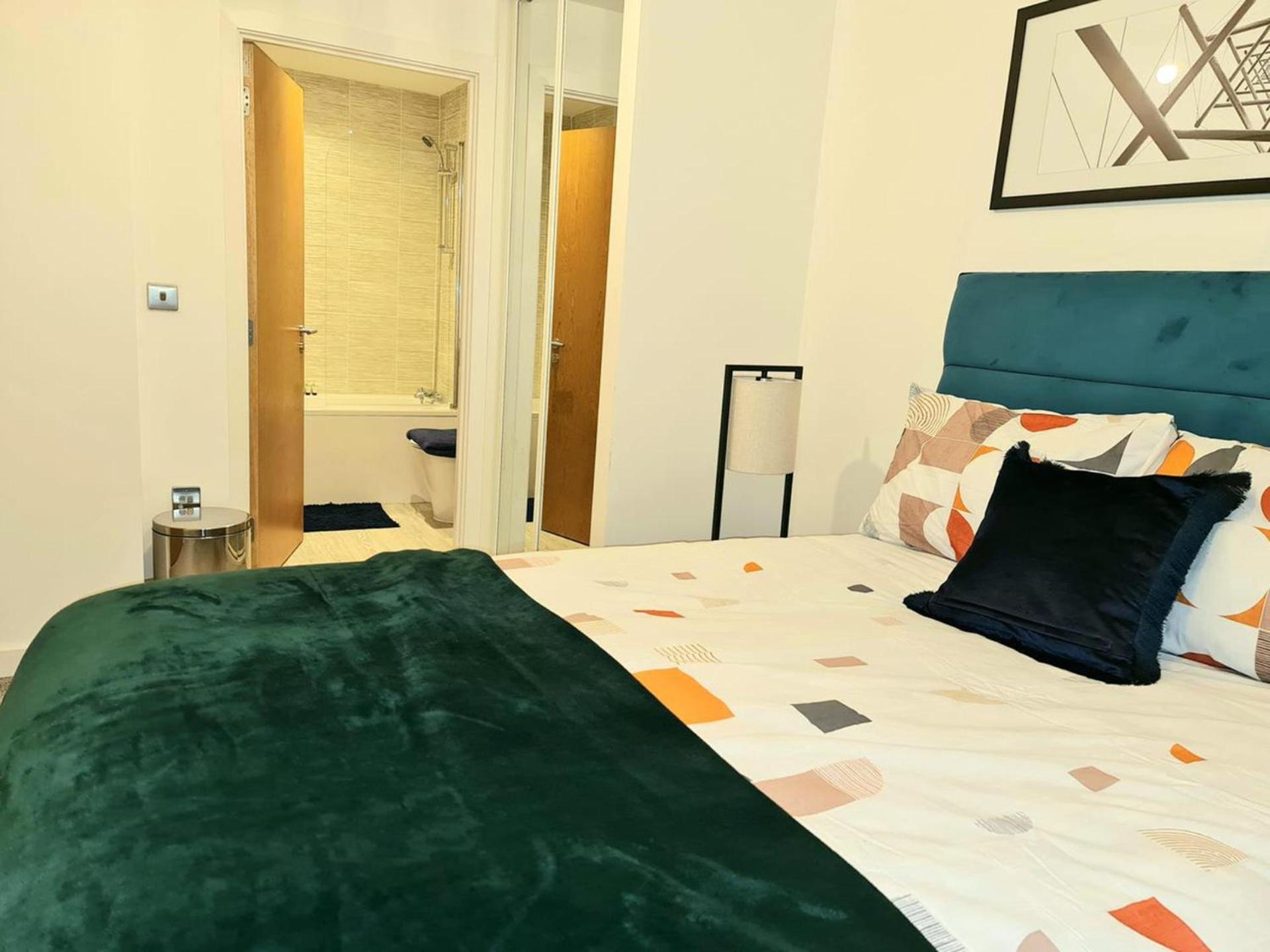 Exquisite Cosy 2-Bed Apartment In Salford Manchester Luaran gambar